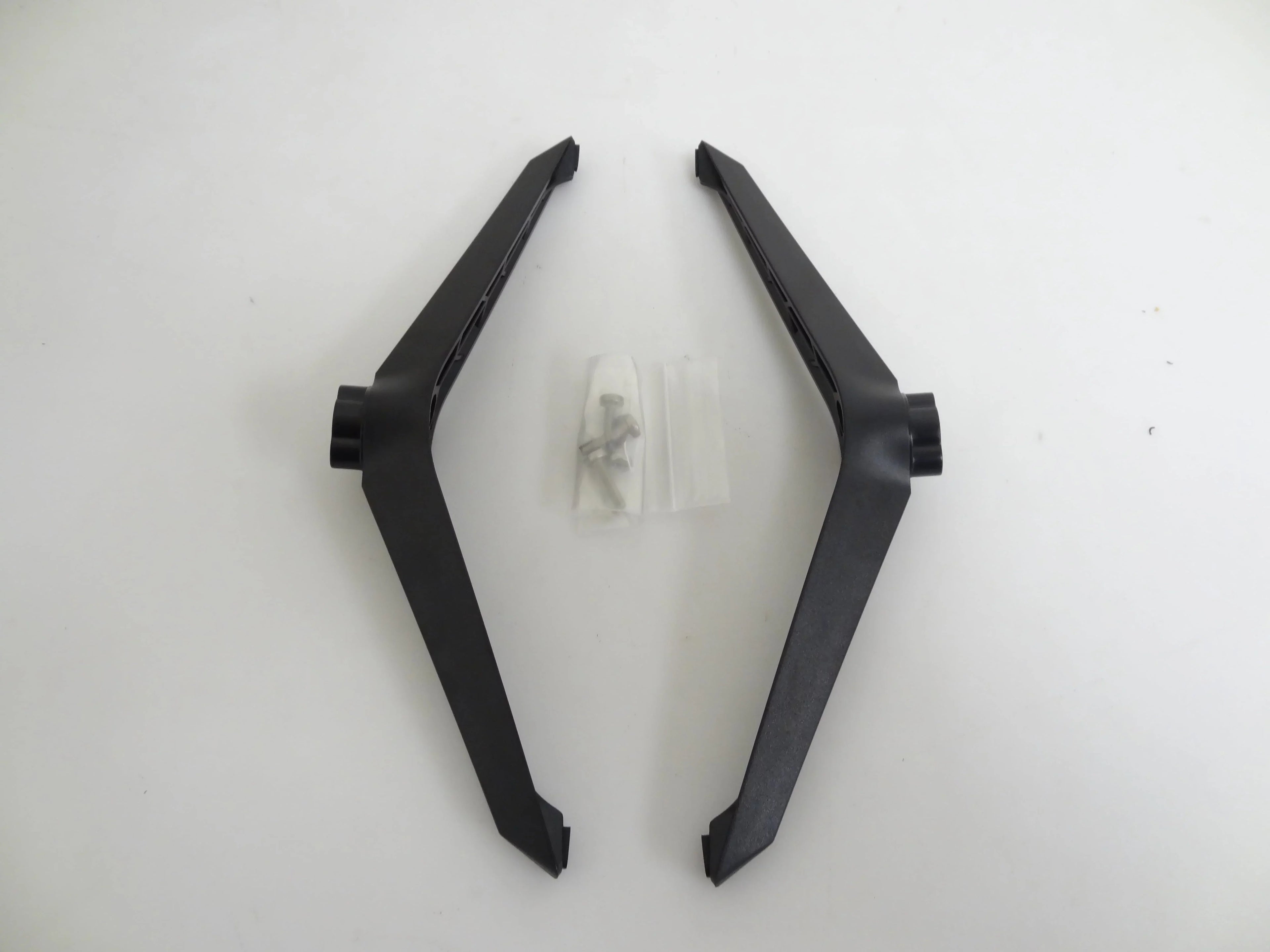 D43F-J04 - Legs Vizio Restored W/Screws Stand (Refurbished)