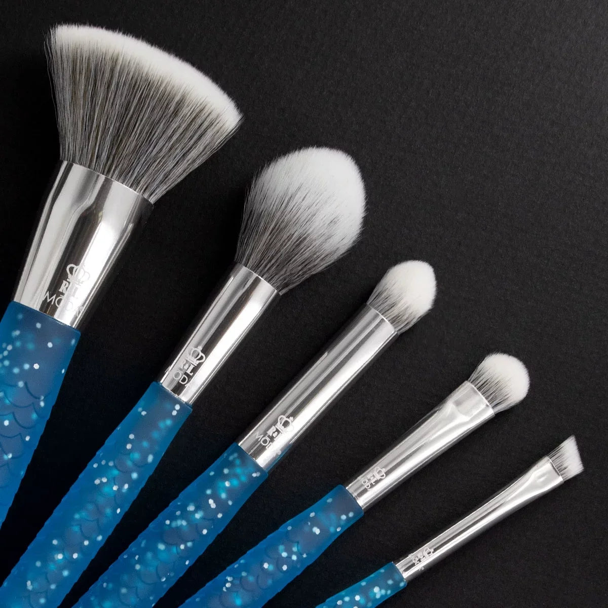 Small Shader, Brush Fire Includes Mythical Makeup 6pc Crease Moda Brush Accentuate, Brushes Set, and Blue Makeup