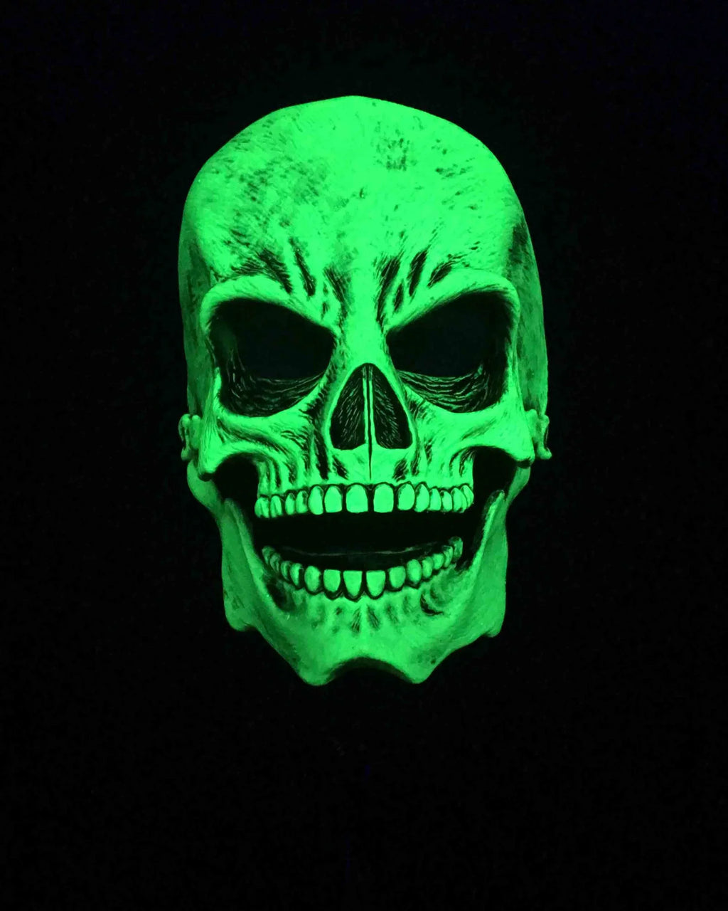 Sock Uv Green Skull Mask