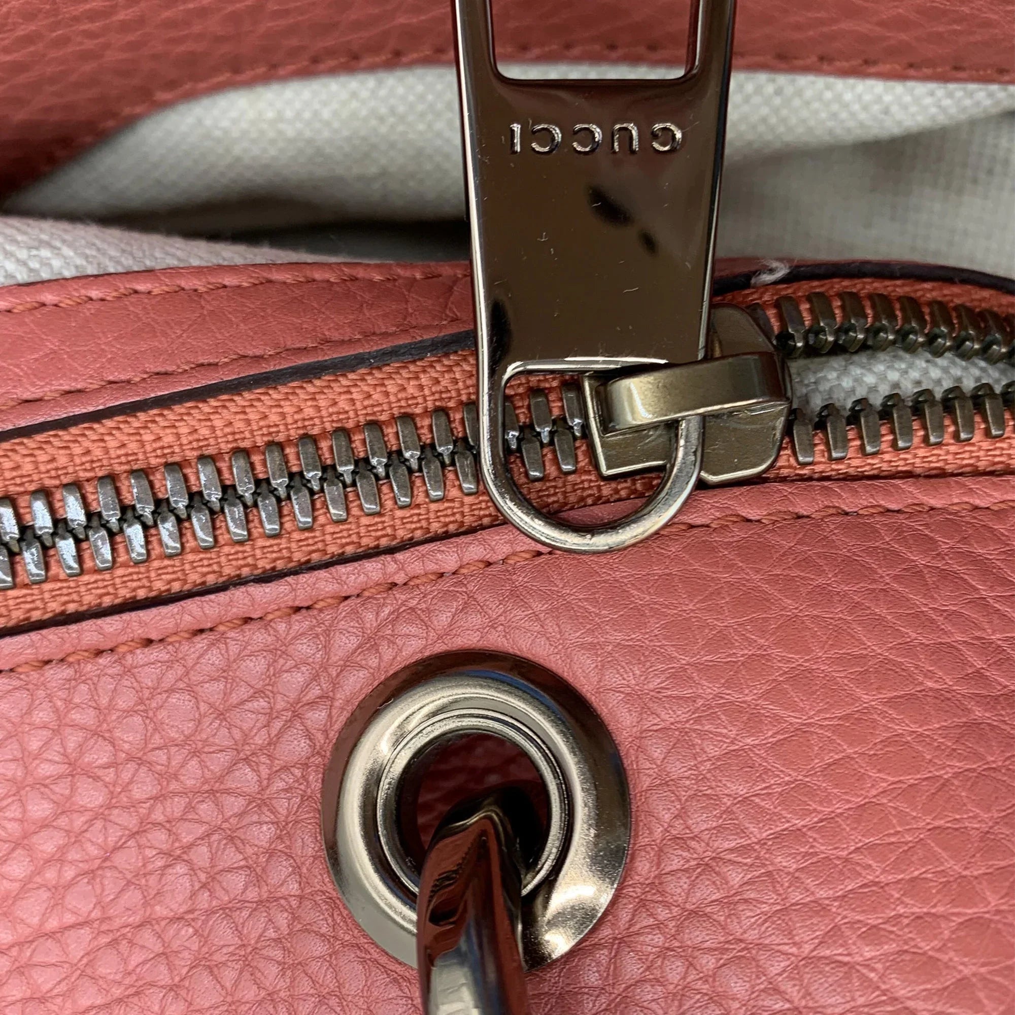 (Fair) Pink Calf Authenticated Unisex Bamboo Leather Gucci Pre-Owned Satchel Shopper