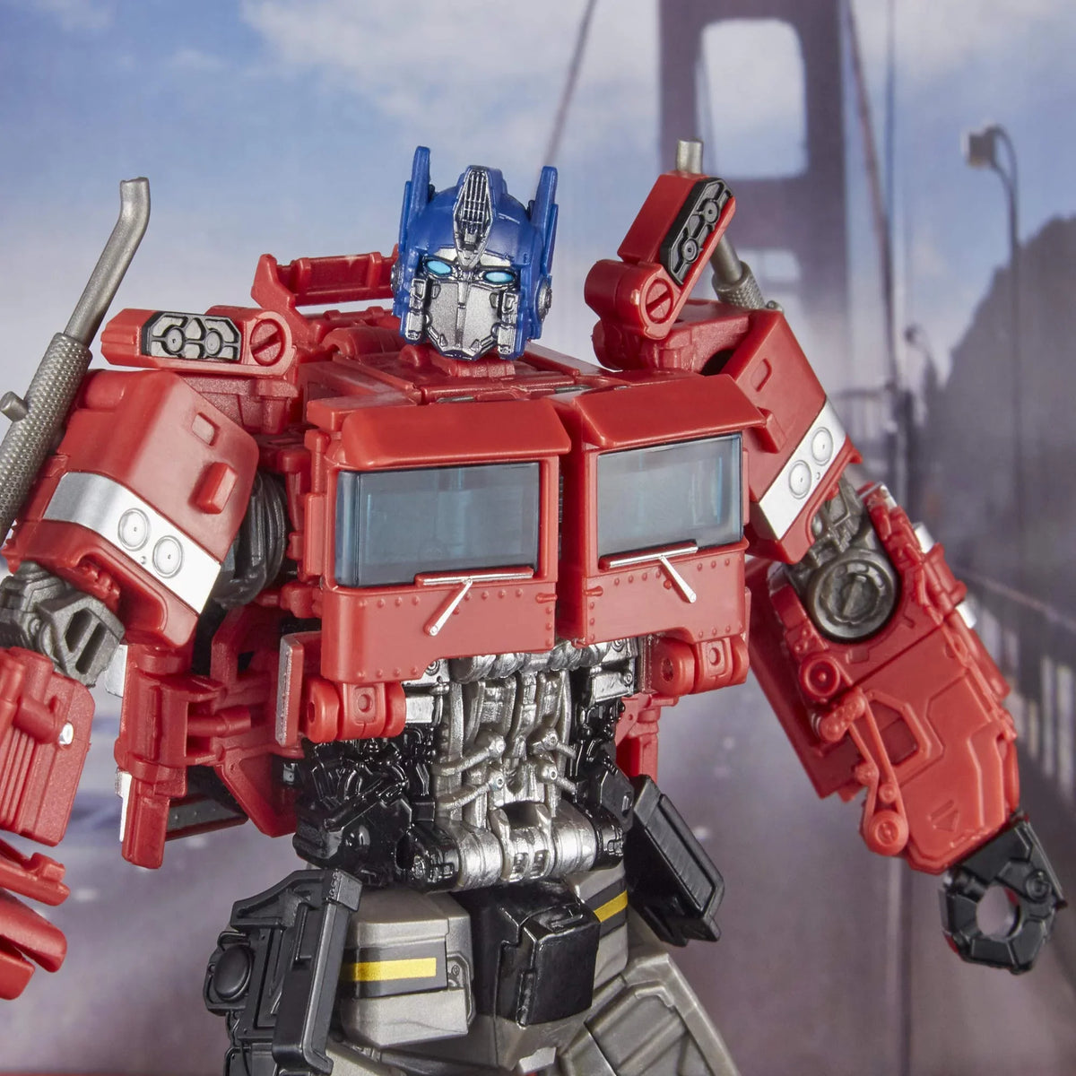Action Movie Bumblebee Transformers - and Series Studio Figure Voyager Optimus Prime Class 6.5-inch Up, Ages 8 38 Toys
