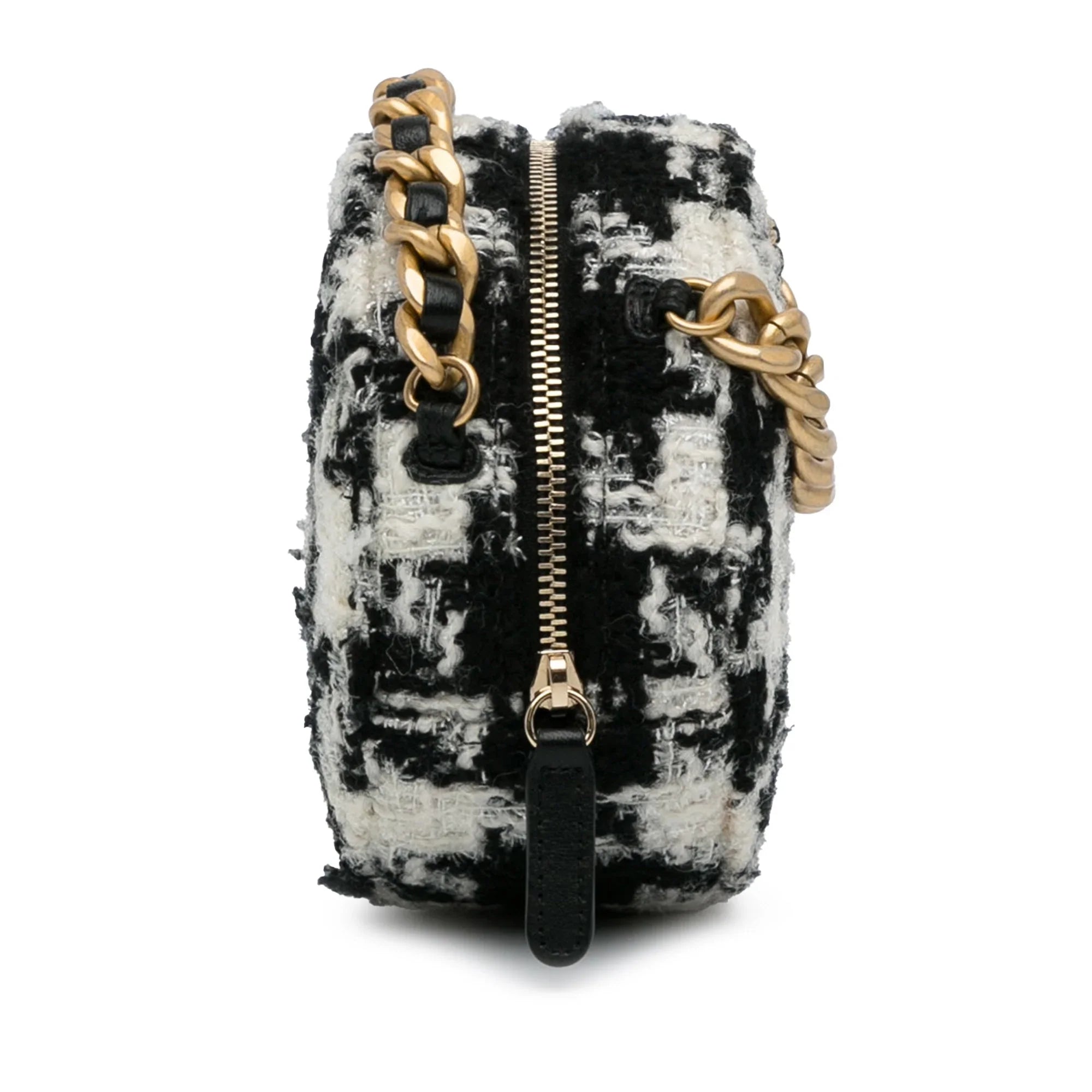 Unisex with 19 Pre-Owned Bag and Tweed Purse Clutch Fabric (Good) Round Black Chanel Coin Authenticated Crossbody Chain Lambskin