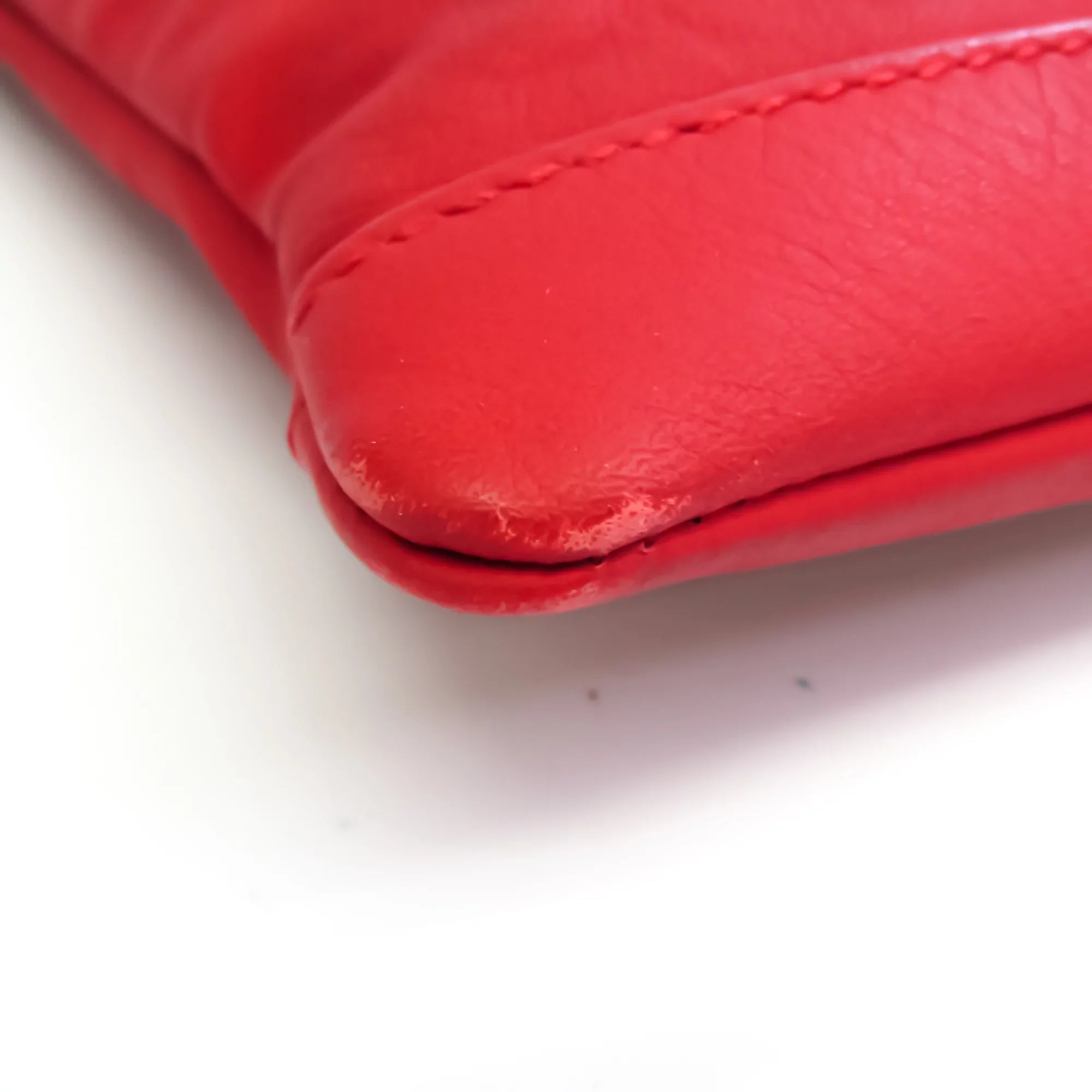 Color Pre-Owned Clutch 273022 Balenciaga (Good) Leather Women's Bag Red