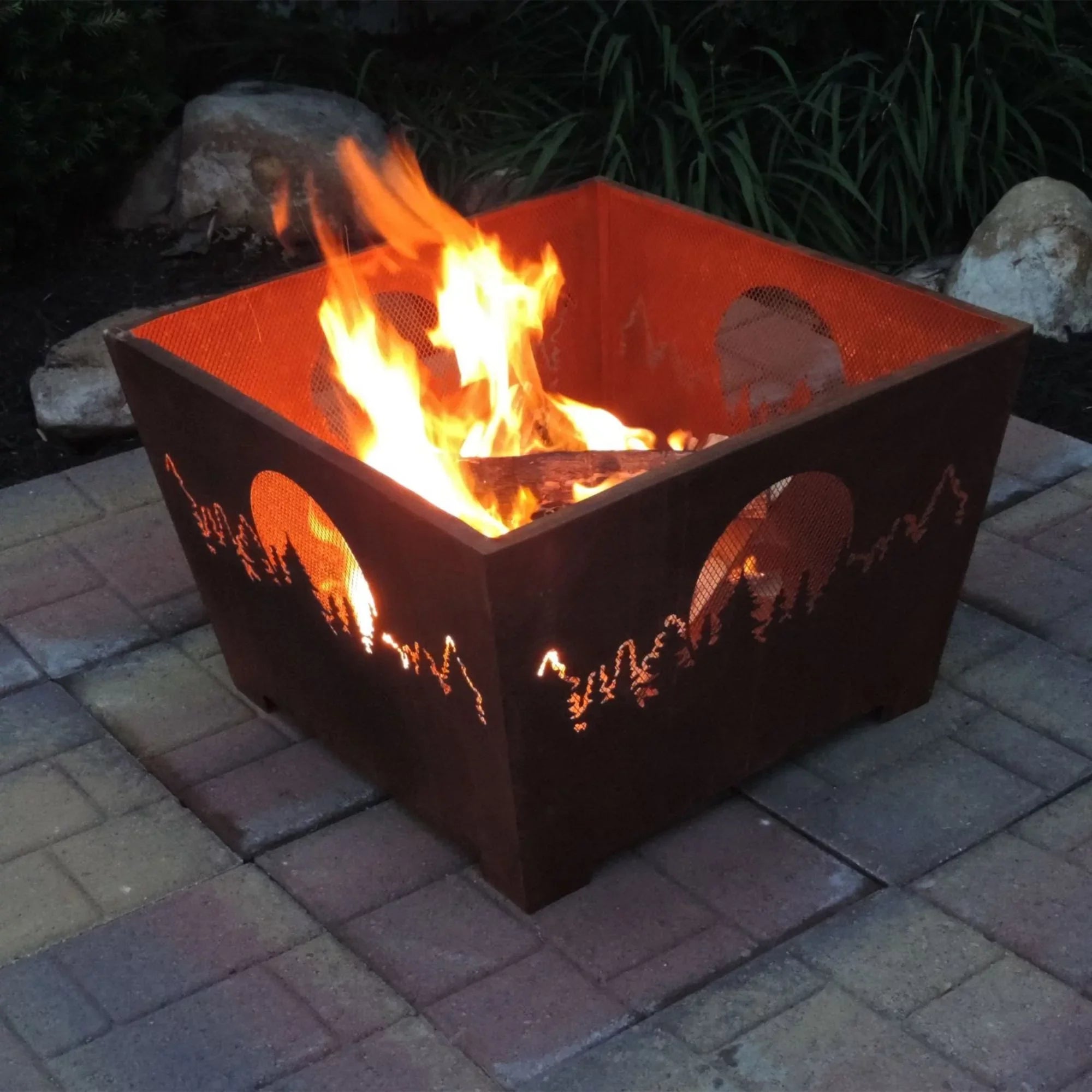 Basket Moon Fire Forest Design Square Esschert Brown and Rustic Finish Outdoor 24"