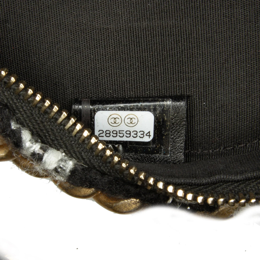 Unisex with 19 Pre-Owned Bag and Tweed Purse Clutch Fabric (Good) Round Black Chanel Coin Authenticated Crossbody Chain Lambskin