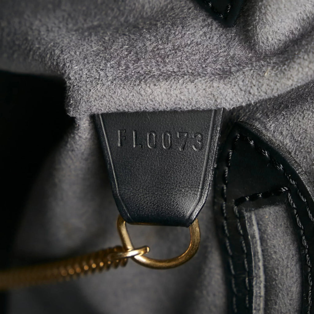 Louis Shoulder PM LOUIS VUITTON Epi Noir Black Bucket Ladies Vuitton Tote M58992 Leather Bag Pre-Owned (Fair)