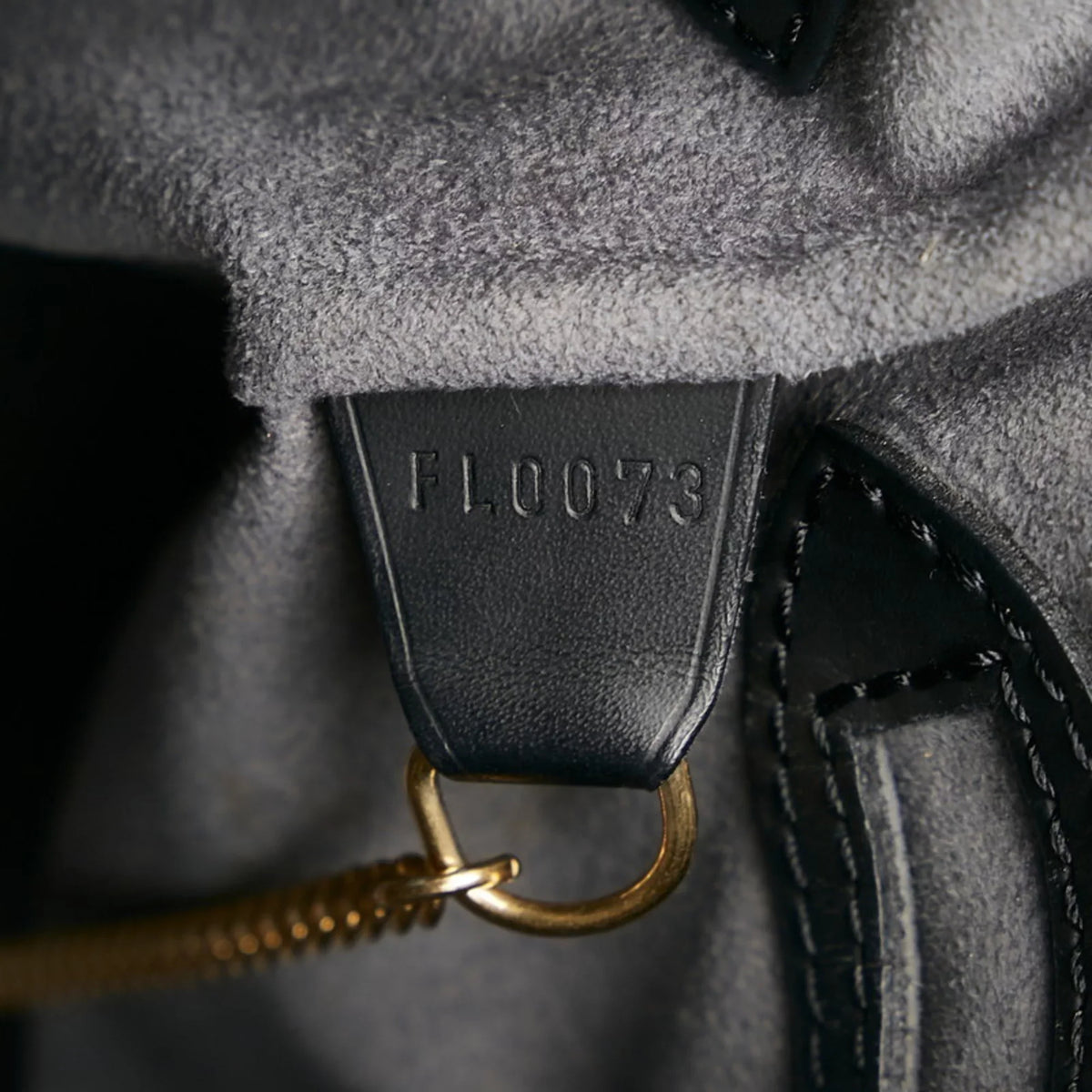 Louis Shoulder PM LOUIS VUITTON Epi Noir Black Bucket Ladies Vuitton Tote M58992 Leather Bag Pre-Owned (Fair)