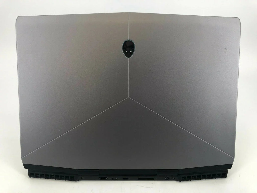 FHD 2070 15" - 1TB RTX SSD 8GB Max-Q Used Alienware 2.6GHz 32GB i7-9750H R1 143Hz m15