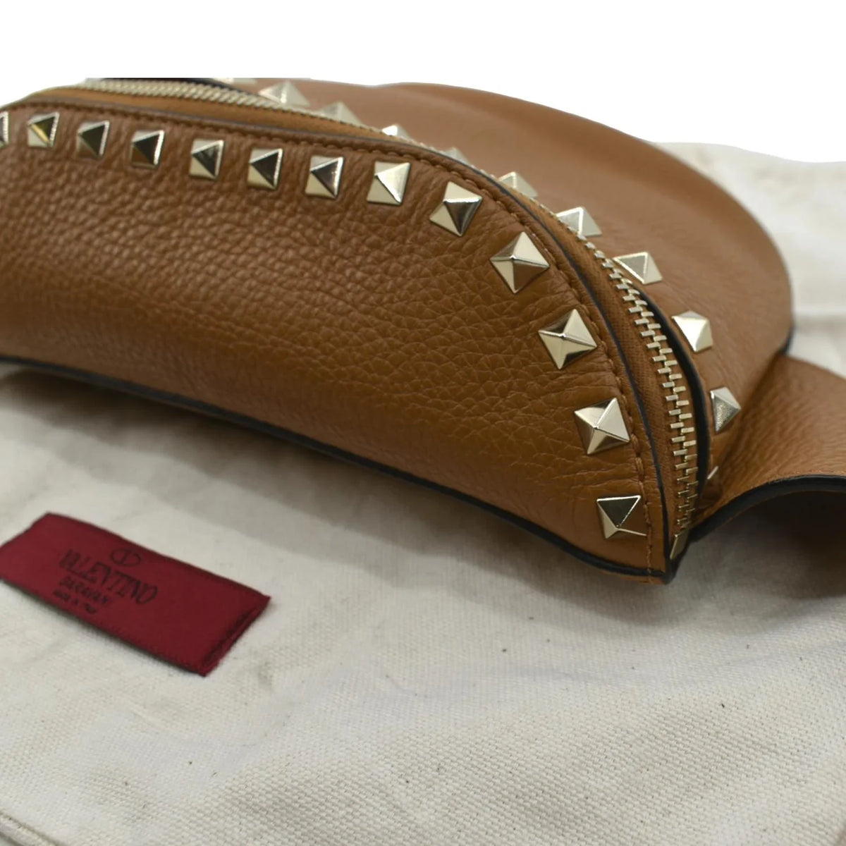 Camel Leather VALENTINO Bag Spike Pre-Loved Belt