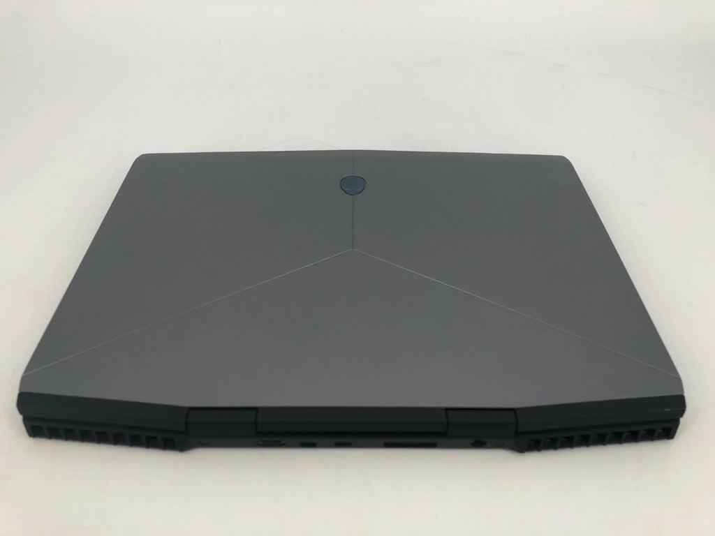 FHD 2070 15" - 1TB RTX SSD 8GB Max-Q Used Alienware 2.6GHz 32GB i7-9750H R1 143Hz m15