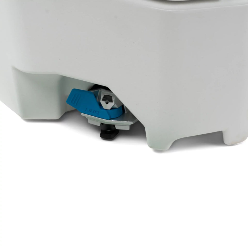 New Quick-Attach Cooler, LinQ US 295100698 Sea-Doo Gal 4.2 (16 OEM, L)