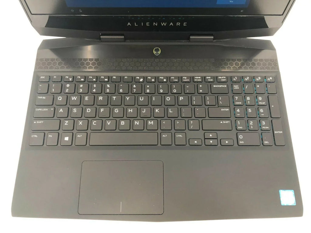 FHD 2070 15" - 1TB RTX SSD 8GB Max-Q Used Alienware 2.6GHz 32GB i7-9750H R1 143Hz m15