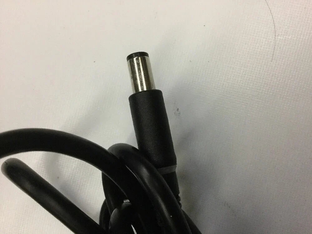 Lot 12.3a 240W 19.5v R4 17 charger Adapter laptop AC of Dell R3 10 R5